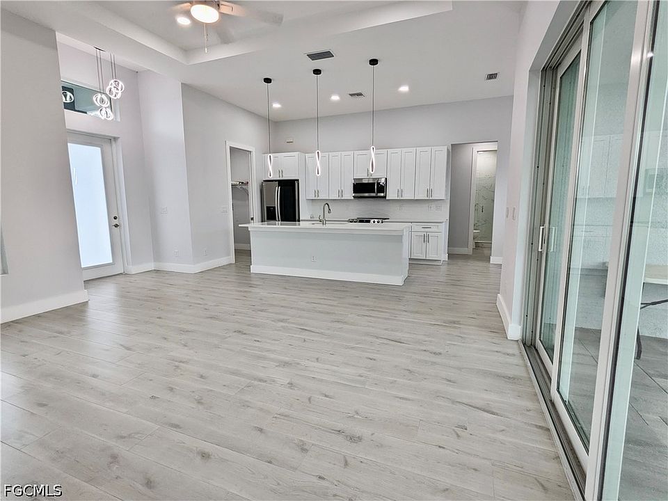 1st image of 3027 SW 16th Place Cpe