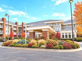 801 N McLean Blvd APT 254, Elgin, IL 60123