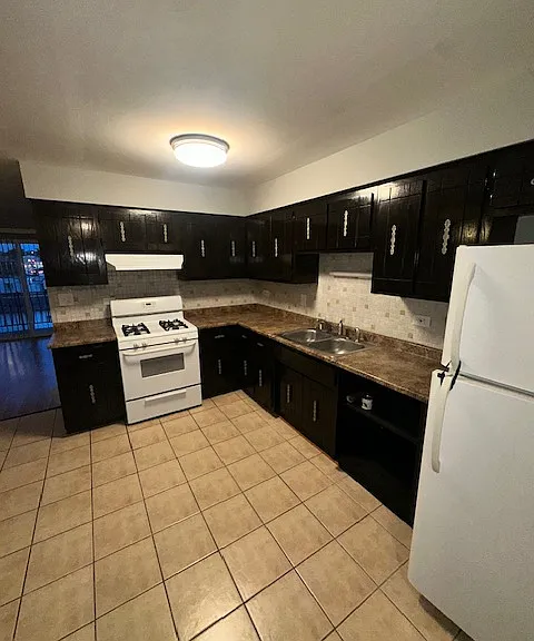 10608 S Oak Tree Dr #3N — Photo 9