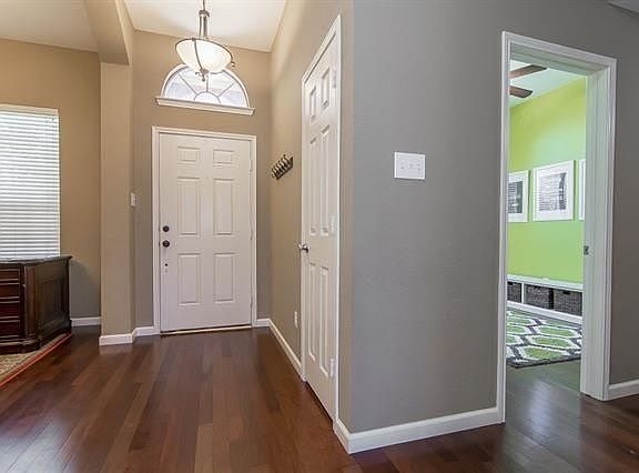 4th image of 6105 White Pine Dr