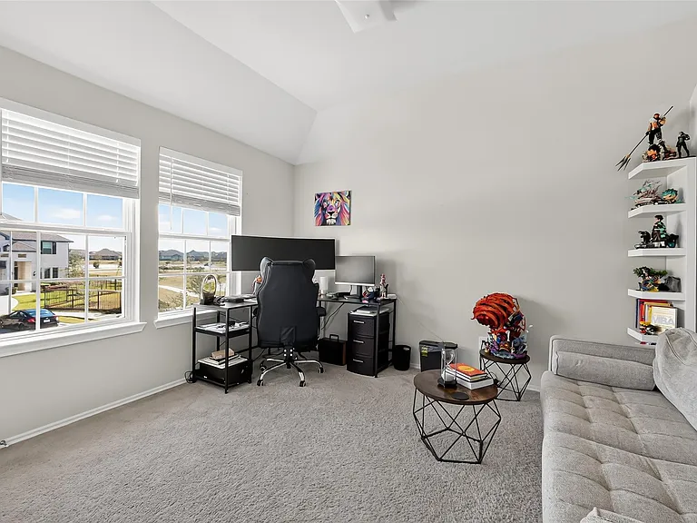 1601 Darwin Cedar Dr — Photo 25