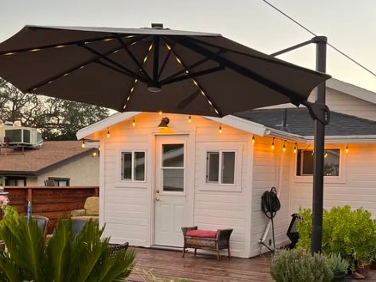 2118 Vine St — Photo 2