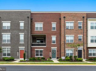 42643 Aden Ter, Ashburn, VA 20148