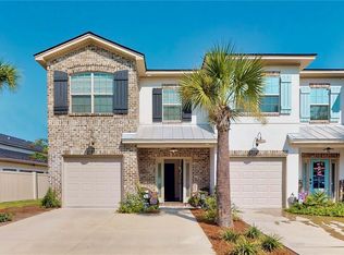 501 Mariners Cir, Saint Simons Island, GA 31522