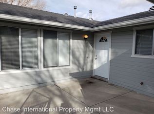 852 Round House Ln APT A, Carson City, NV 89701