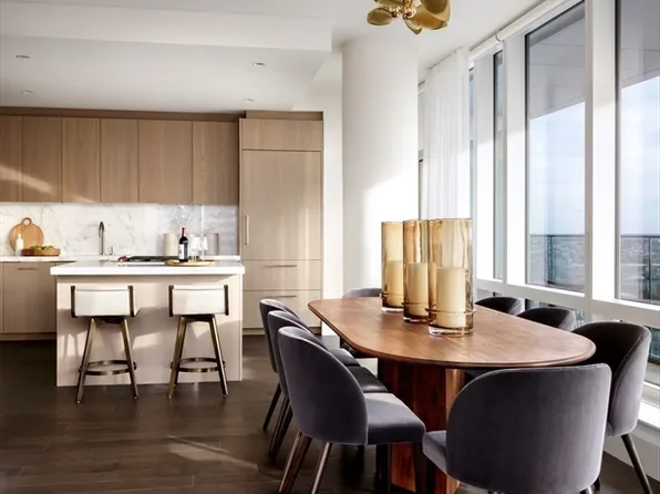 430 Stuart St #32A, Boston, MA 02116