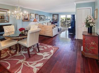 220 Kings Point Dr APT 310, Sunny Isles Beach, FL 33160