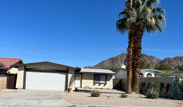 1st image of 52770 Avenue Obregon