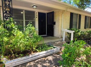 734 Kirkwood Dr, Dallas, TX 75218