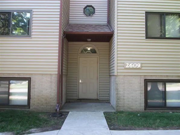 2609 Westwinds Dr APT 1, Iowa City, IA 52246