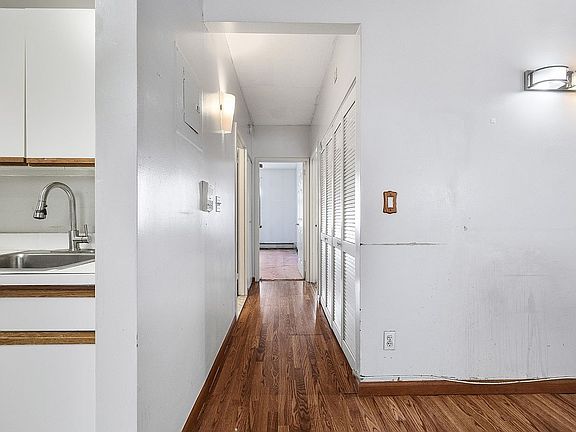 5th image of 785 Saint Anns Ave #23B