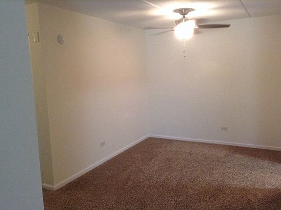 5th image of 208 Shorewood Dr