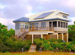 1800 Sea Oat Dr, Saint George Island, FL 32328
