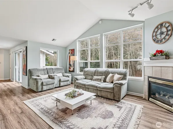 2729 Cody Circle #202, Bellingham, WA 98225