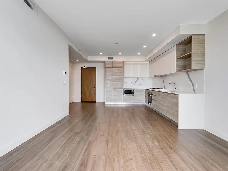 595 Austin Ave #2407 — Photo 8