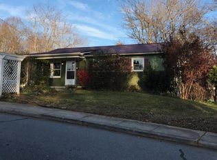 48 Harnett St, Asheville, NC 28806