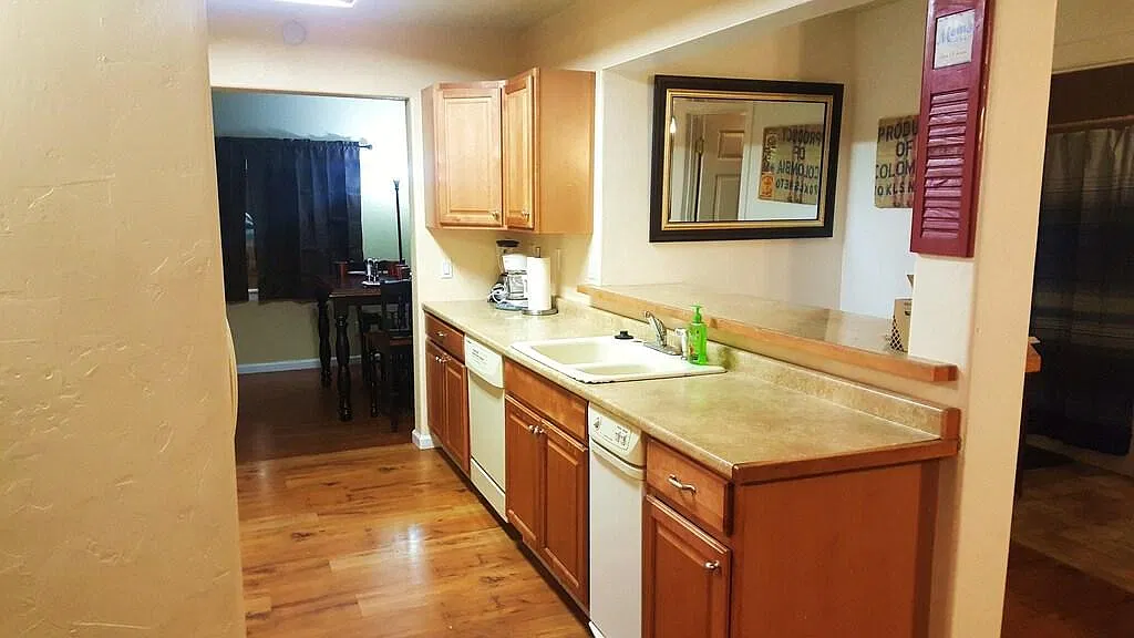 4 bed, 1822 sqft, $3,000 — Photo 3
