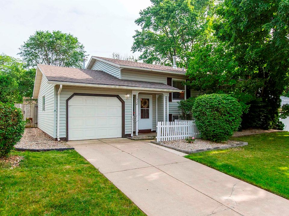 1st image of 1928 Piedmont Way