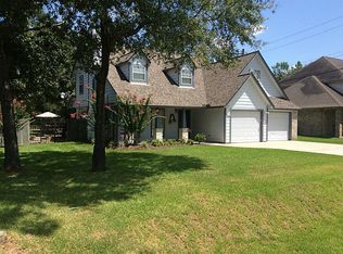 9735 Forest Hollow Dr, Baytown, TX 77521