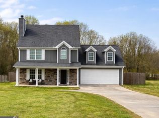 8233 Mountain Glen Dr, Clermont, GA 30527