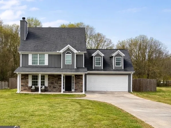 8233 Mountain Glen Dr, Clermont, GA 30527