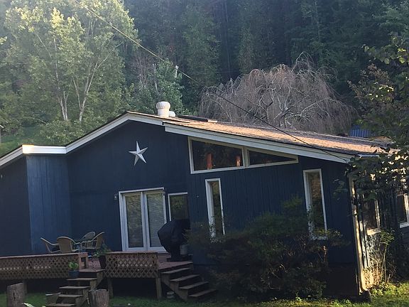 2nd image of 451 Woodland Hls