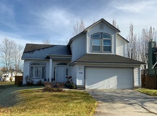 1726 N Harmony Ln, Greenacres, WA 99016
