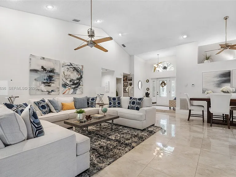 7101 NW 44th Ln — Photo 12