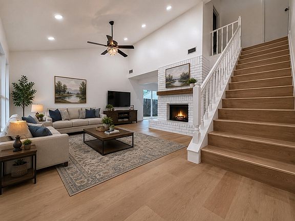 5th image of 1319 Briarmead Dr