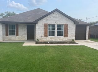 411 SW 16th St, Mineral Wells, TX 76067