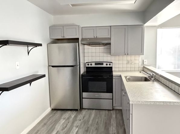 5556 Keoncrest Cir APT 4