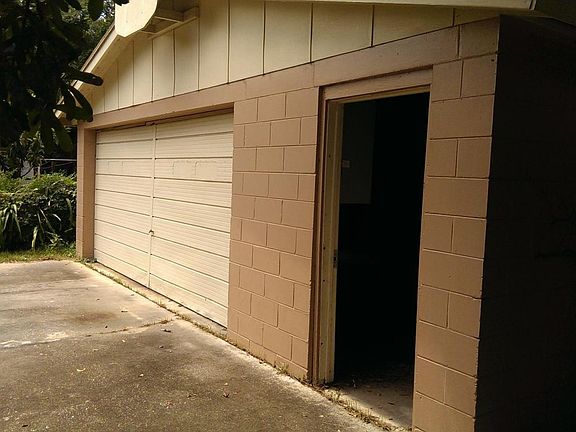 4th image of 3457 Brookhaven Dr