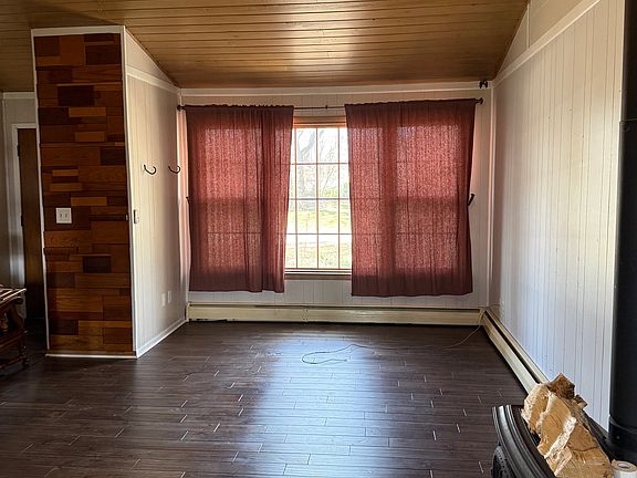 5th image of 927 Ridgeland Ave