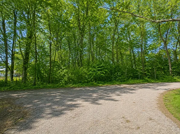 5148 Batchelor St, Clarksville, TN 37043