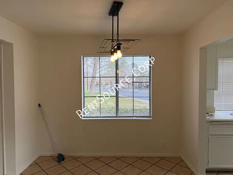 2554 Olive Dr #117 — Photo 5