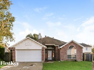 5309 Tennis Villa Dr, Arlington, TX 76017
