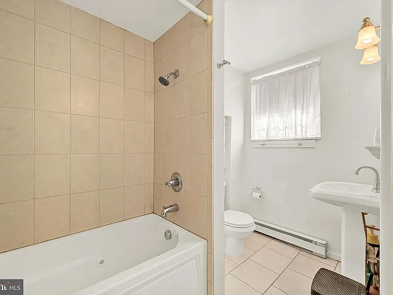 1005 S Kenwood Ave #A — Photo 14