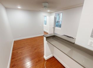1622 Pine St APT 1R, Philadelphia, PA 19103