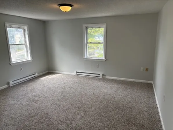 196 Broad St, New London, CT