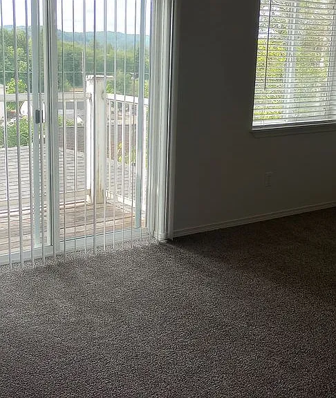 Vessey Park Apartments — Photo 54