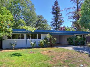 558 Villanova Dr, Davis, CA 95616