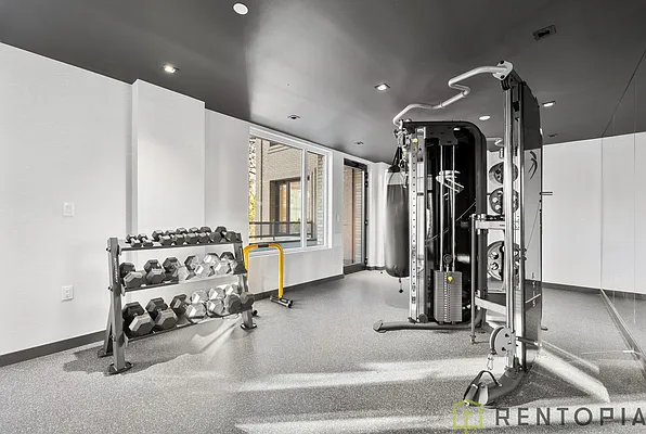 Rented by CW Realty Property Management LLC | media 6