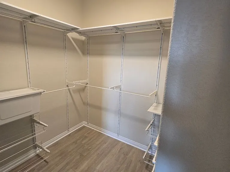 4400 S Jones Blvd #2103 — Photo 40