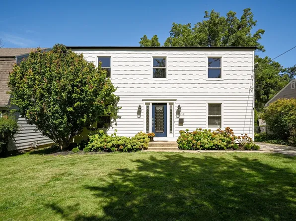 326 Elm St, Glen Ellyn, IL 60137