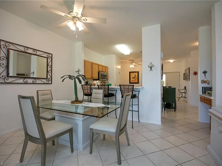 3964 Bishopwood Ct E #1-202 — Photo 5