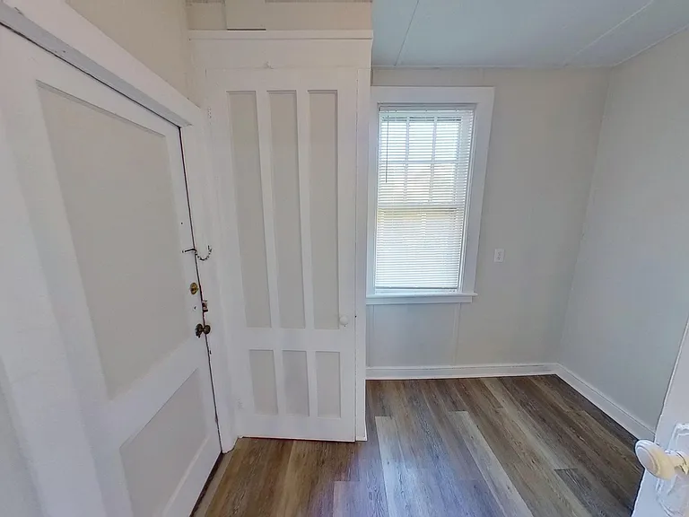 568 Park Ave #1 — Photo 13