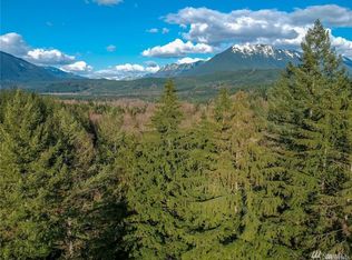 4 Edgewick Rd, North Bend, WA 98045