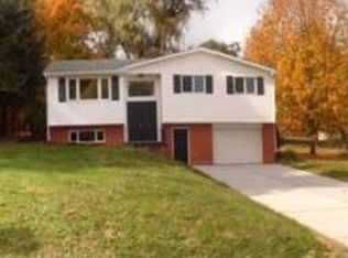 181 Gilmore Rd, Finleyville, PA 15332