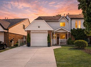 36 Purvis Cres, Toronto, ON M1B 1H9