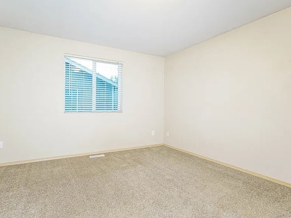 4th image of 3692 Wartrace Dr